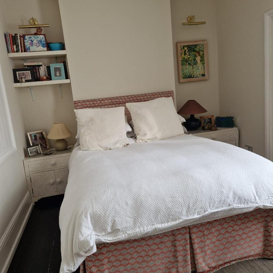 Colourful 2 Bed 2 Bath Tooting House Διαμέρισμα Λονδίνο Εξωτερικό φωτογραφία